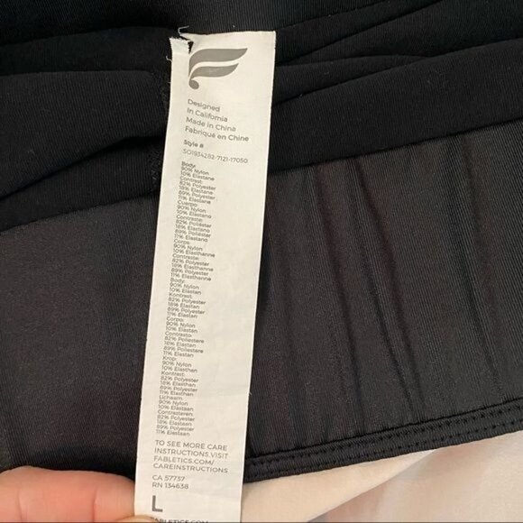 Fabletics Celine Run Short L - Picture 2 of 5